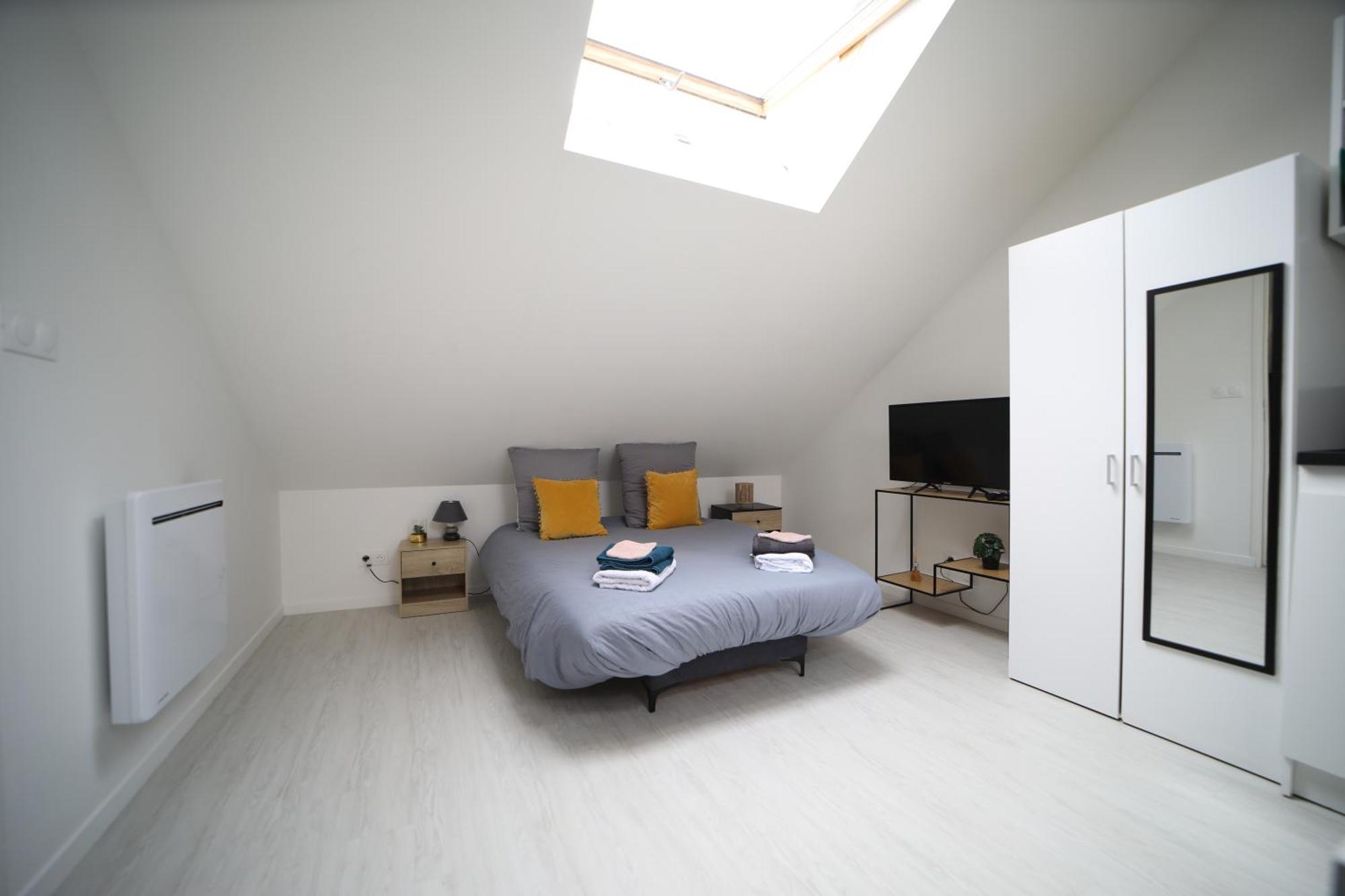 Apartament Le Peronne-5 Cambrai Zewnętrze zdjęcie